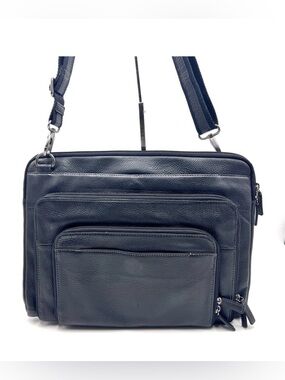 Levenger Black Leather Laptop Messenger Bag